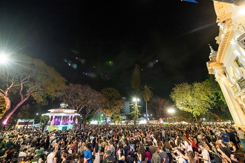 Fundinho Festival celebra centenário do Coreto Municipal e atrai oito mil pessoas em Uberlândia
