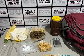 Polícia Militar realiza operação contra o tráfico de drogas em Prata-MG